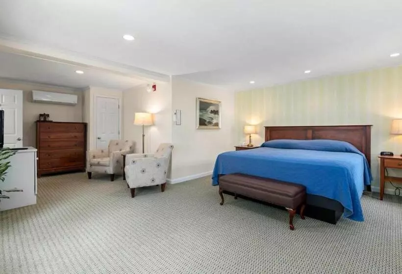 モーテル The Sparhawk Oceanfront Resort