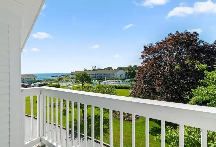 モーテル The Sparhawk Oceanfront Resort
