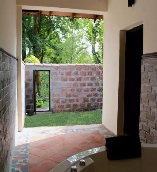 Lomakeskus Old Kent Estates & Spa, Coorg