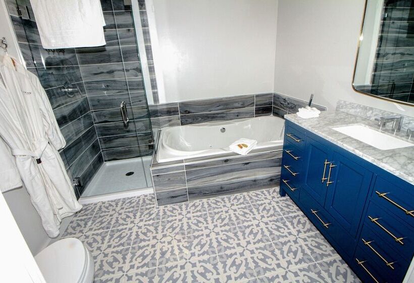 مبيت وإفطار Alaskan Inn