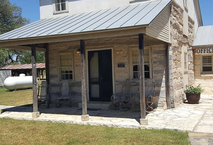 Bed and Breakfast Full Moon Inn