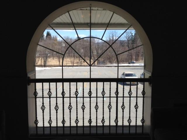 Inn At Arbor Ridge Hotel And Conference Center