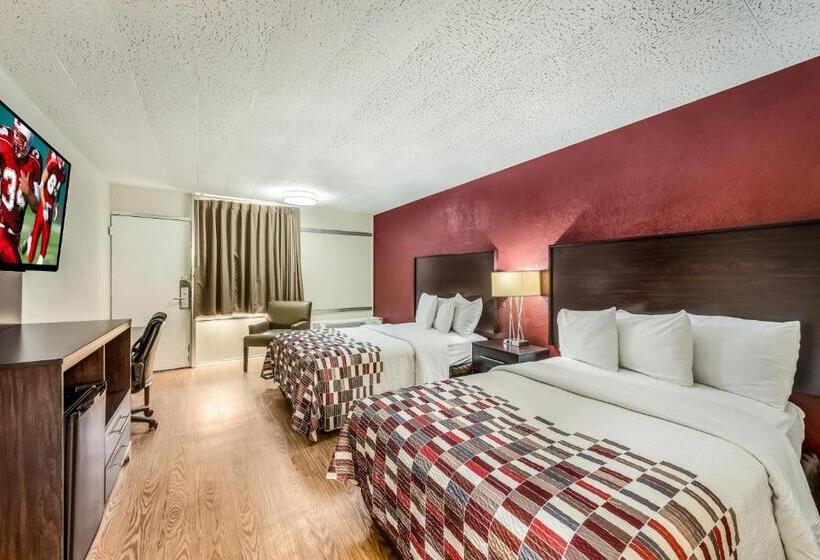 ホテル Red Roof Inn & Suites Wapakoneta