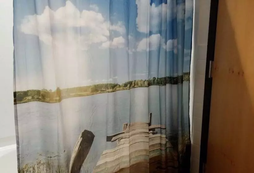 Hotelli Riverside Inn