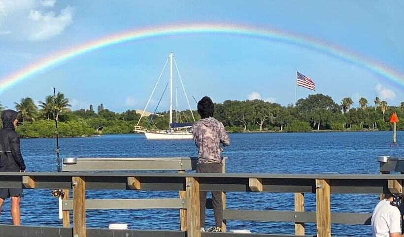 호텔 South Beach Place  Vero Beach