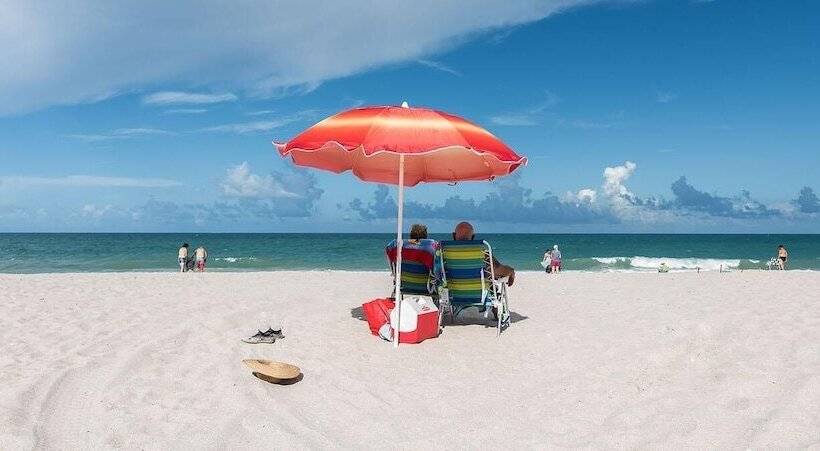 호텔 South Beach Place  Vero Beach