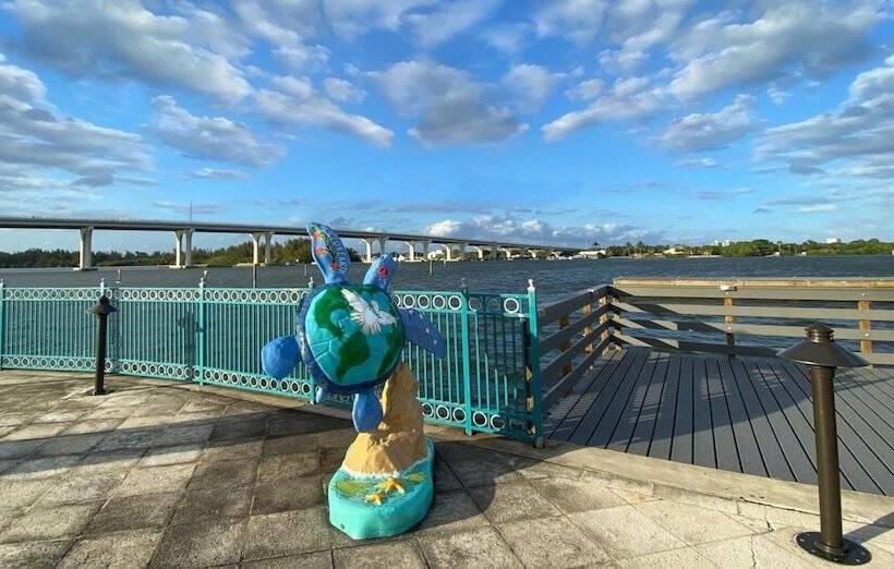 호텔 South Beach Place  Vero Beach