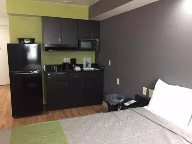 ホテル Studio 6 Burleson