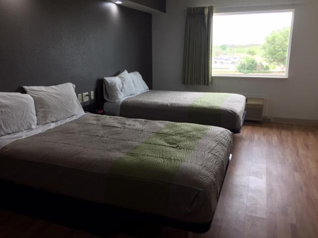 فندق Studio 6 Burleson