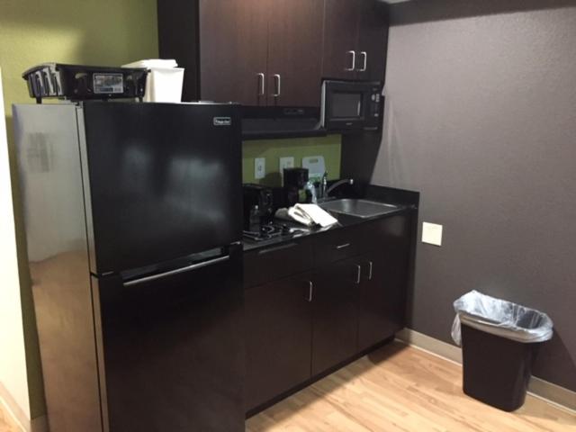 فندق Studio 6 Burleson