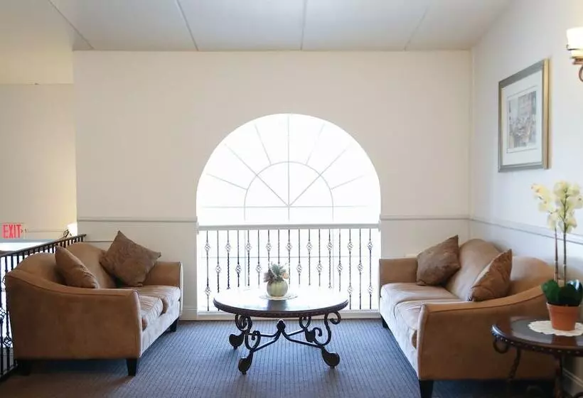 Inn At Arbor Ridge Hotel And Conference Center