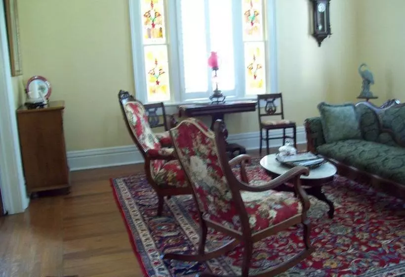 Isabella Bed & Breakfast