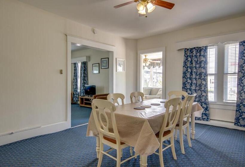 Majestic Hotel & Apartments