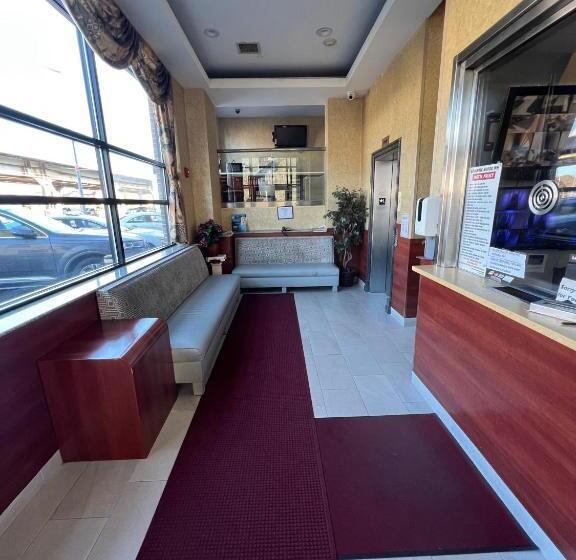 מוטל Atlantic Motor Inn