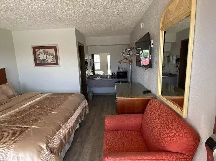 Motelli Colonial Inn