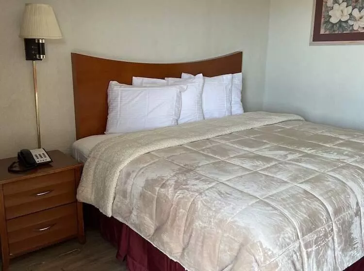 Motelli Colonial Inn