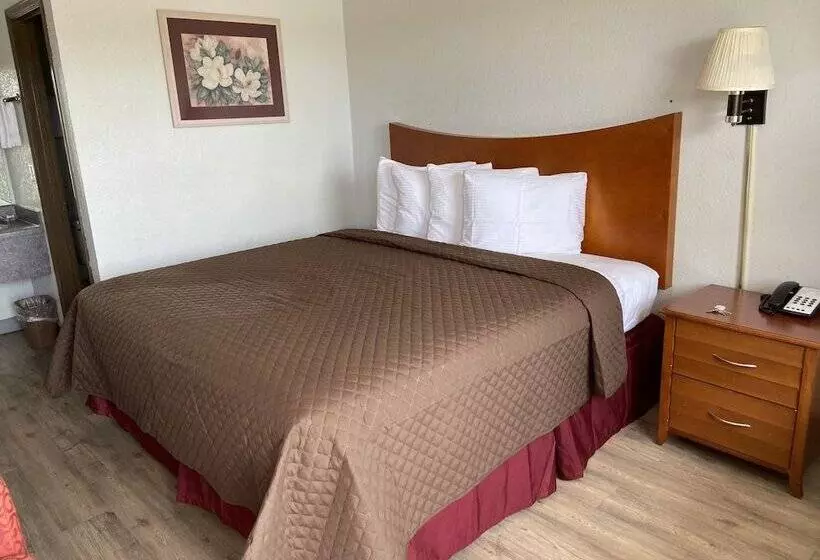 Motelli Colonial Inn