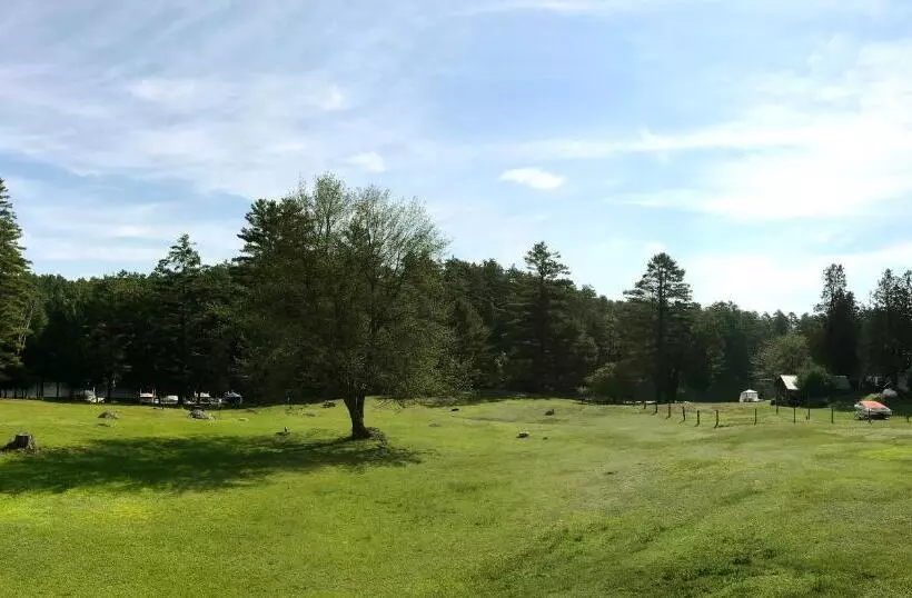 モーテル The Lodge At Loon Lake
