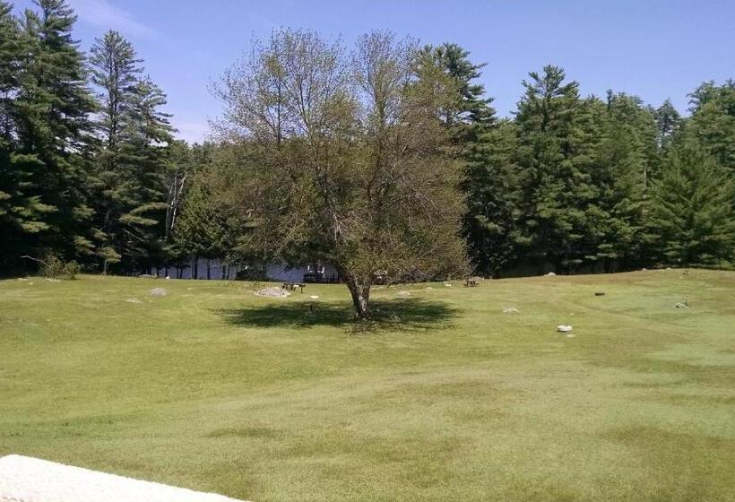 מוטל The Lodge At Loon Lake