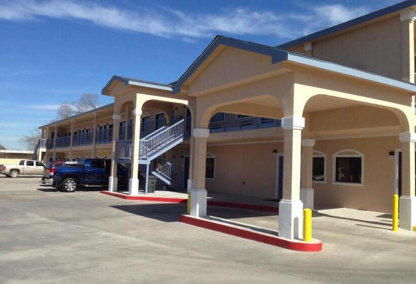 Мотель Executive Inn