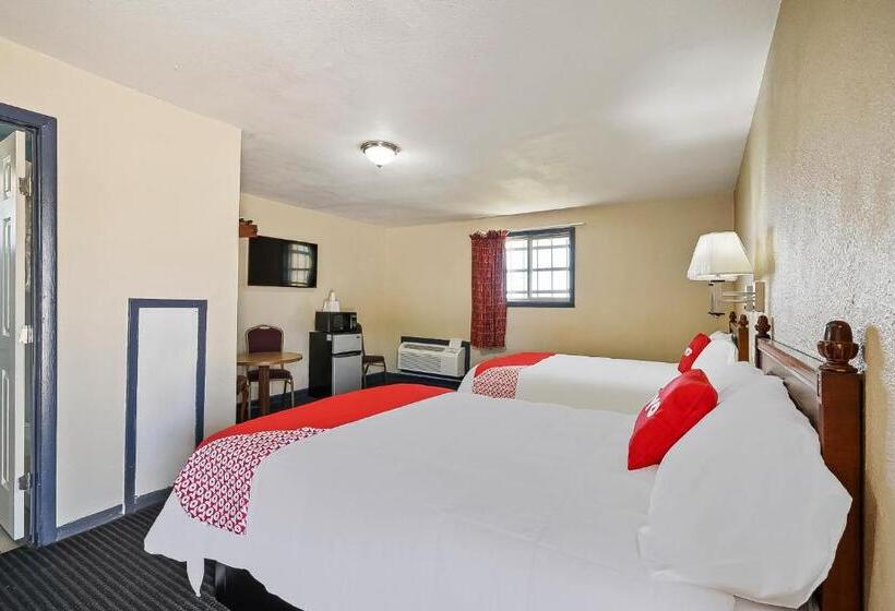 فندق على الطريق Luling Inn