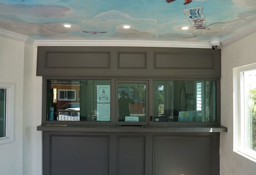 מוטל Sea Breeze Inn  Lax Airport, Los Angeles