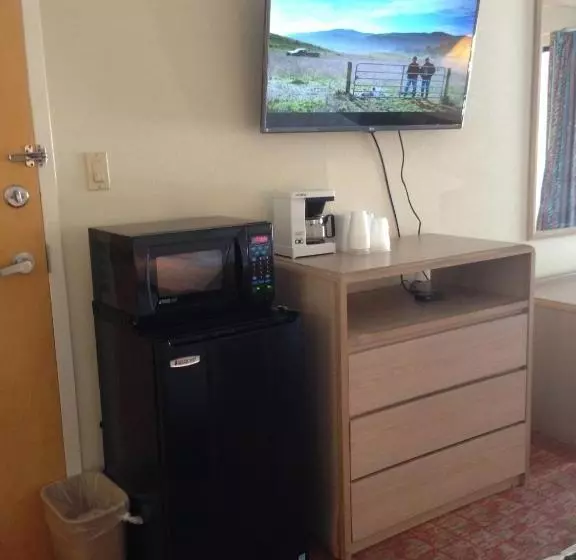 Motelli Sky Suites