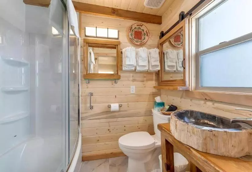 モーテル Stone Lizard Lodge