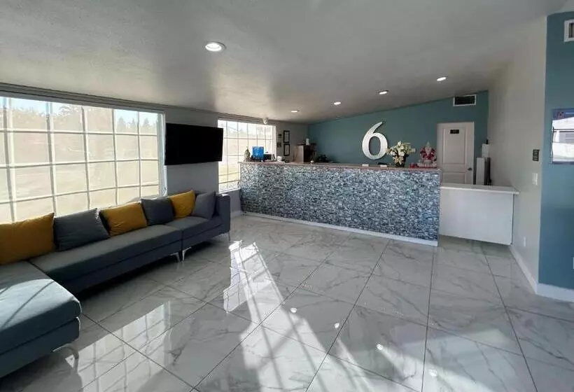 Motelli Studio 6 Suites Madera, Ca Yosemite