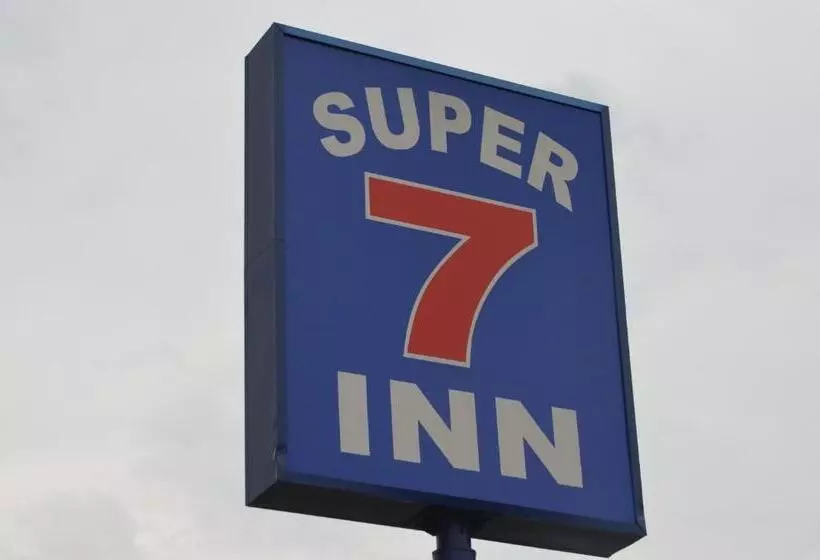 モーテル Super 7 Inn