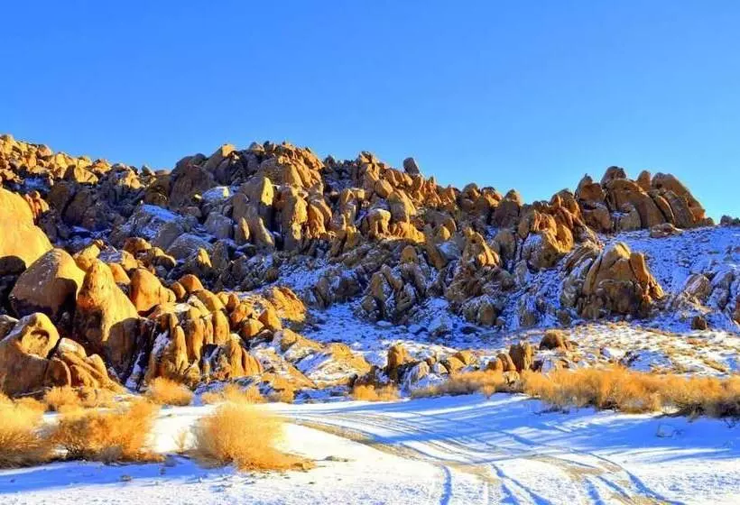Mount Whitney Motel