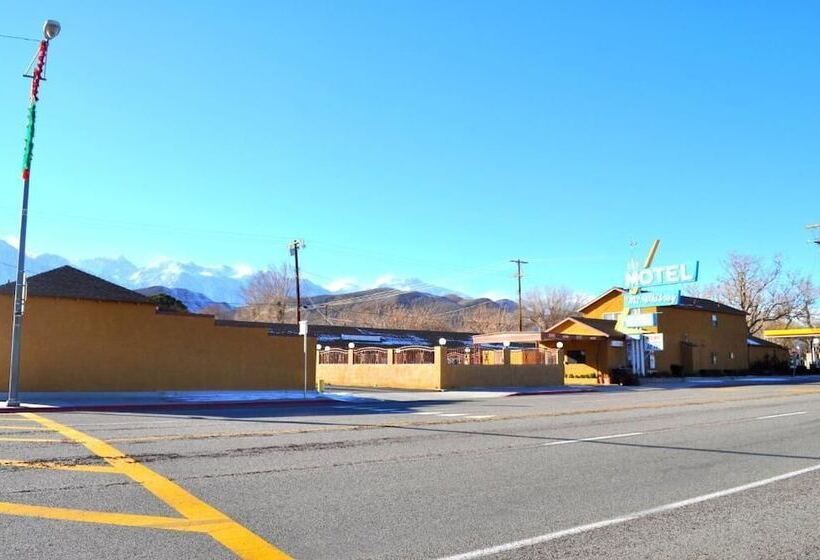 Mount Whitney Motel