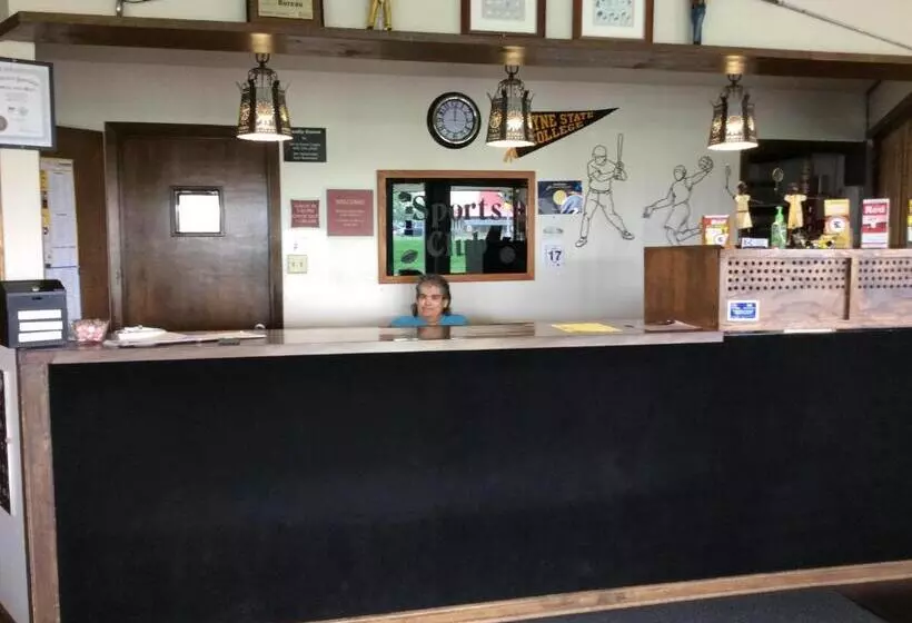 Sports Club Motel