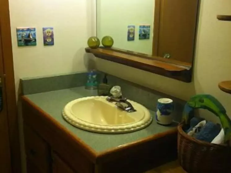 Whalesong Bed And Breakfast