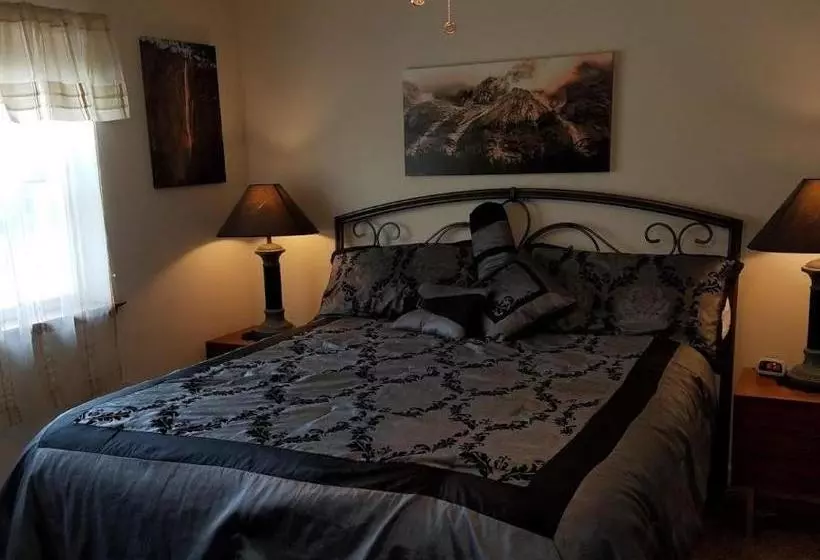 Yosemite Nights B&b