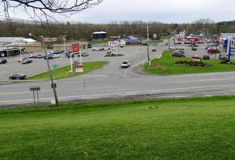 Attican Motel   Attica   Batavia   Warsaw   Darien Lake