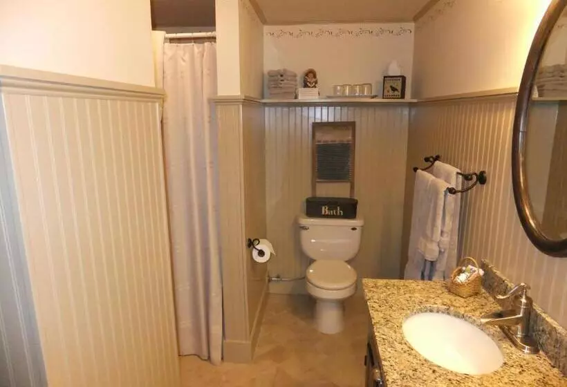 ベッドアンドブレックファースト Covered Bridge House