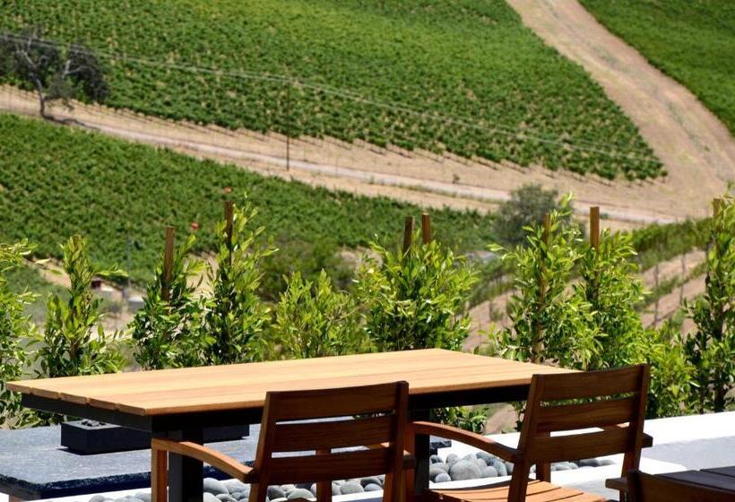 민박 Sirena Vineyard Resort