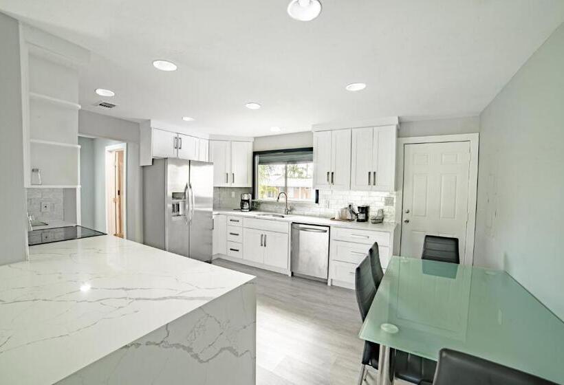 Everglades City Motel Everglades Adventures Inn