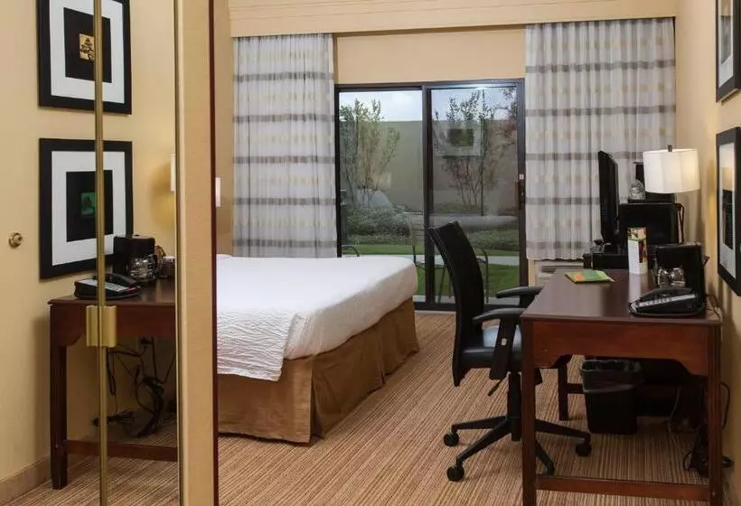ホテル Courtyard Florence South Carolina