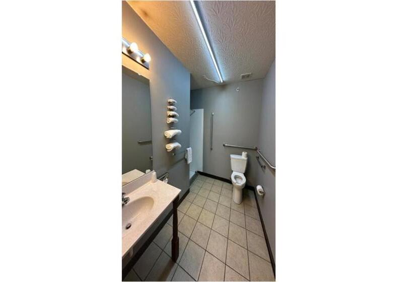 Отель Fairway Inn Florence Indiana