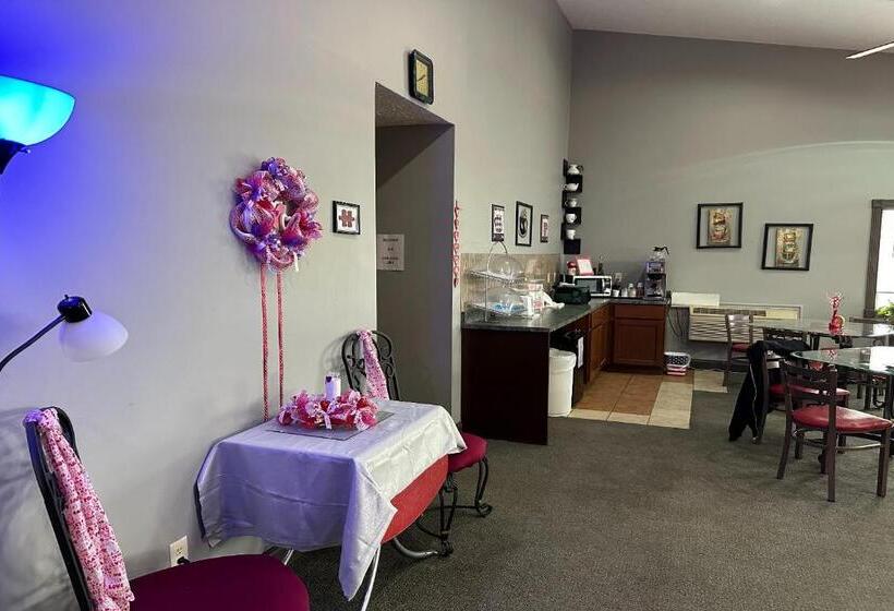 Отель Fairway Inn Florence Indiana