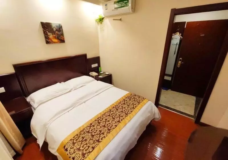 Hotelli Greentree Inn Hefei Railway Station Baima Phase Iii Baowen Business Building Express