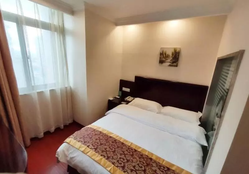 Hotelli Greentree Inn Hefei Railway Station Baima Phase Iii Baowen Business Building Express