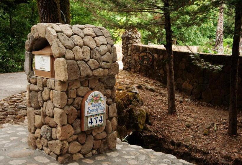 酒店 Spanish Villa Inn