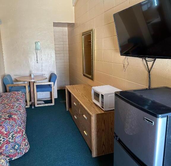 فندق على الطريق Fireside Inn