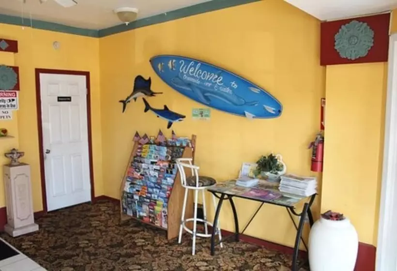 モーテル Oceanside Inn & Suites