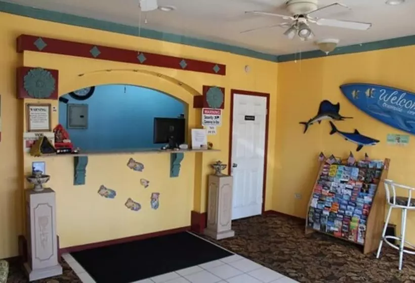 モーテル Oceanside Inn & Suites