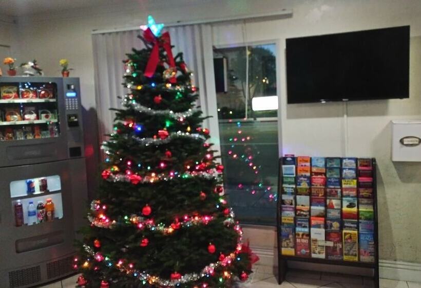 فندق على الطريق Valley