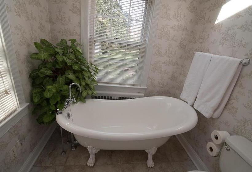 Stafford House Bed & Breakfast